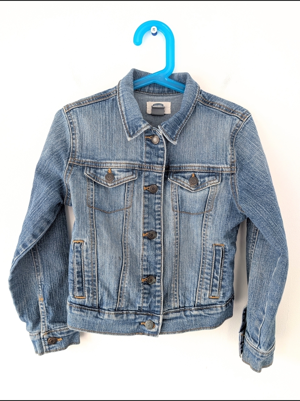 Old Navy Kids Classic Denim Trucker Jacket Everyday Essential ~ Size 6-7